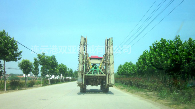 1JSL两折叠水田平地搅浆机 1JSL两折叠水田平地搅浆机